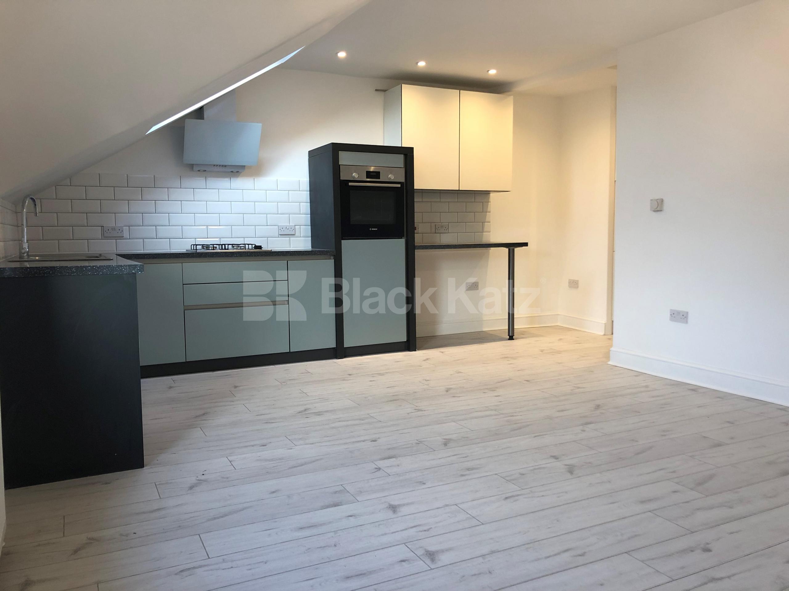 			Beautiful 1 bedroom flat, 1 Bedroom, 1 bath, 1 reception Apartment			 Park Avenue, Alexandra Palace N22